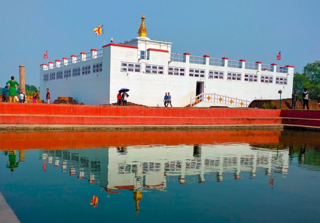 Chitwan Lumbini Pokhara Tour